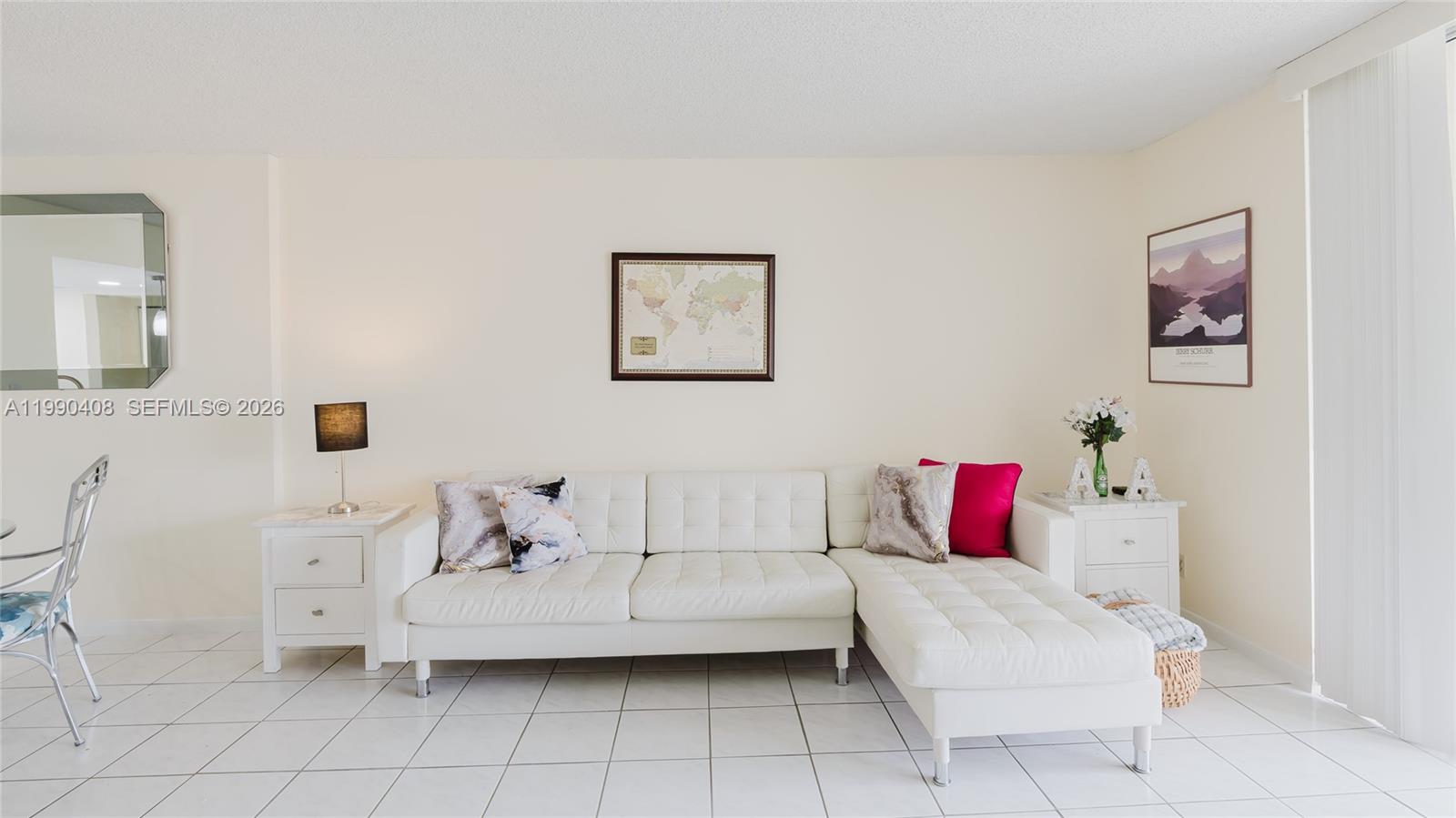 424 SE 10th St #204, Dania Beach FL 33004