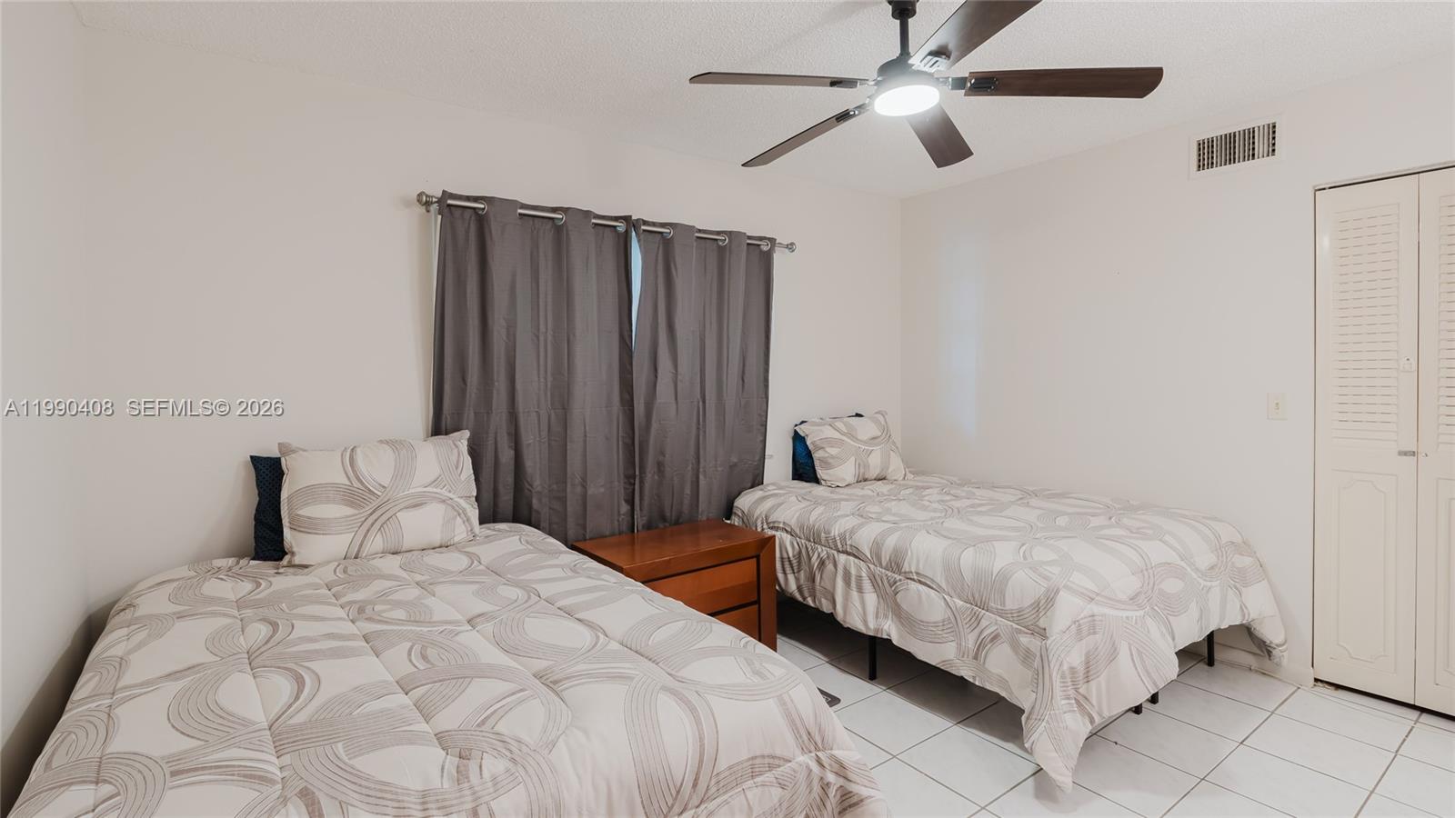 424 SE 10th St #204, Dania Beach FL 33004
