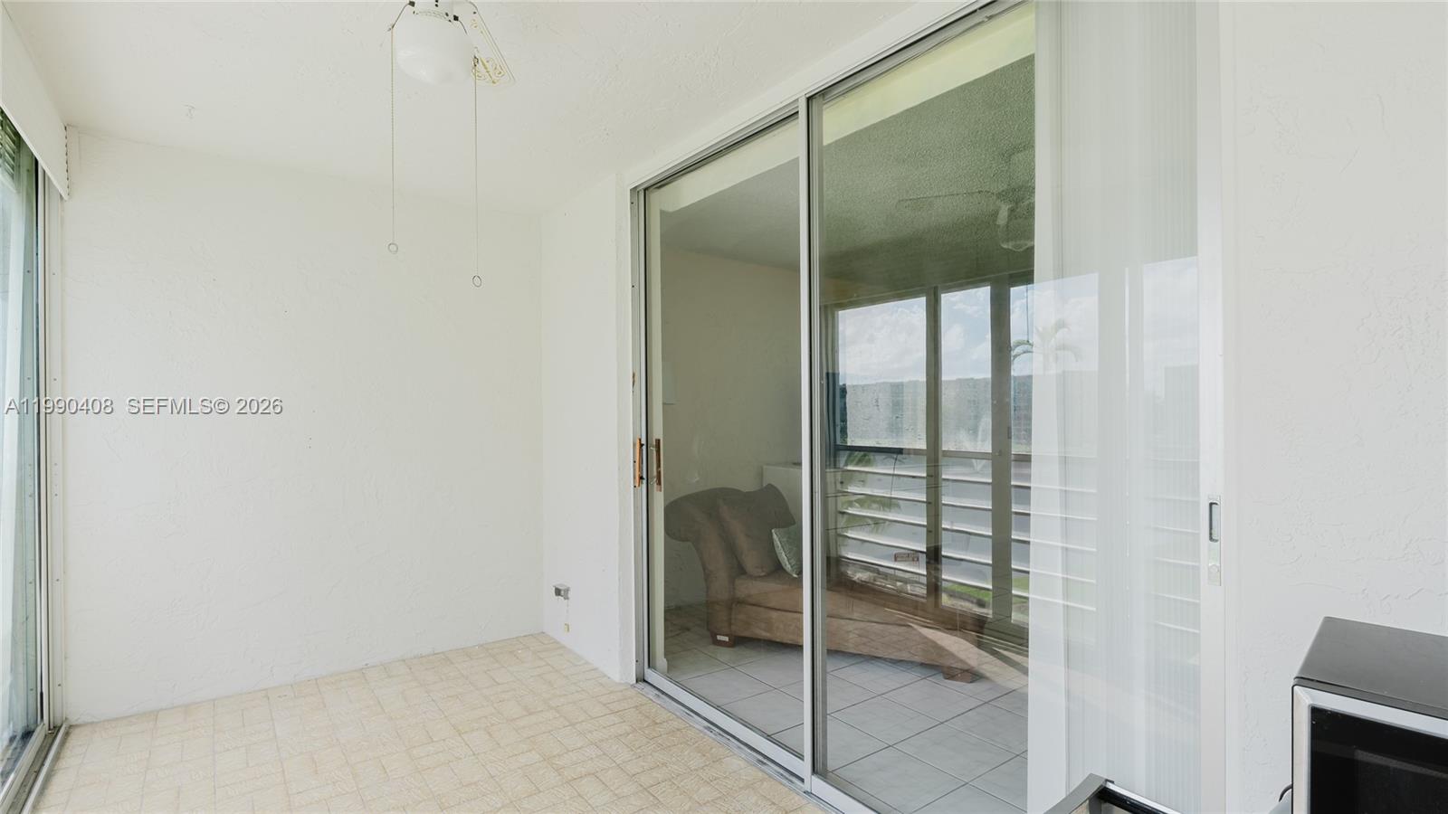 424 SE 10th St #204, Dania Beach FL 33004