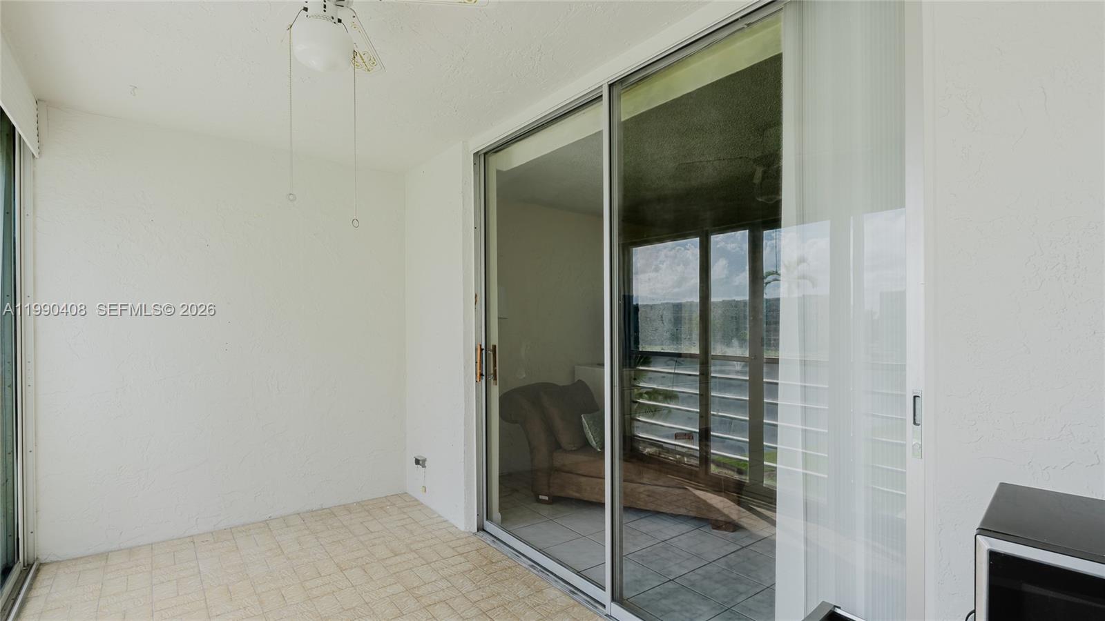 424 SE 10th St #204, Dania Beach FL 33004
