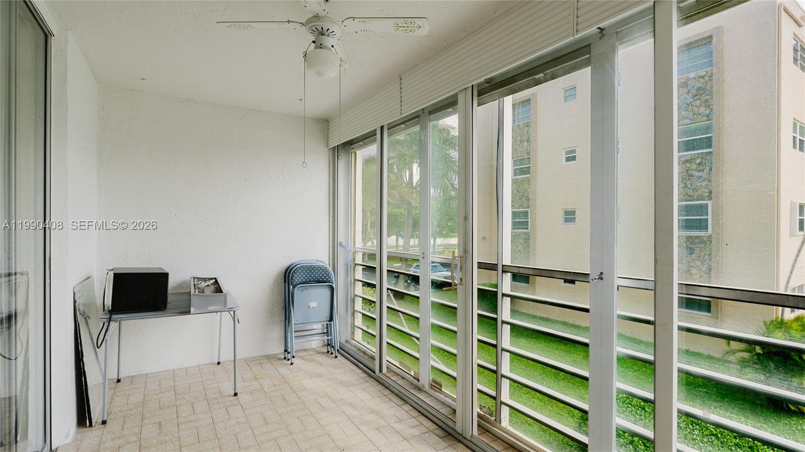 424 SE 10th St #204, Dania Beach FL 33004