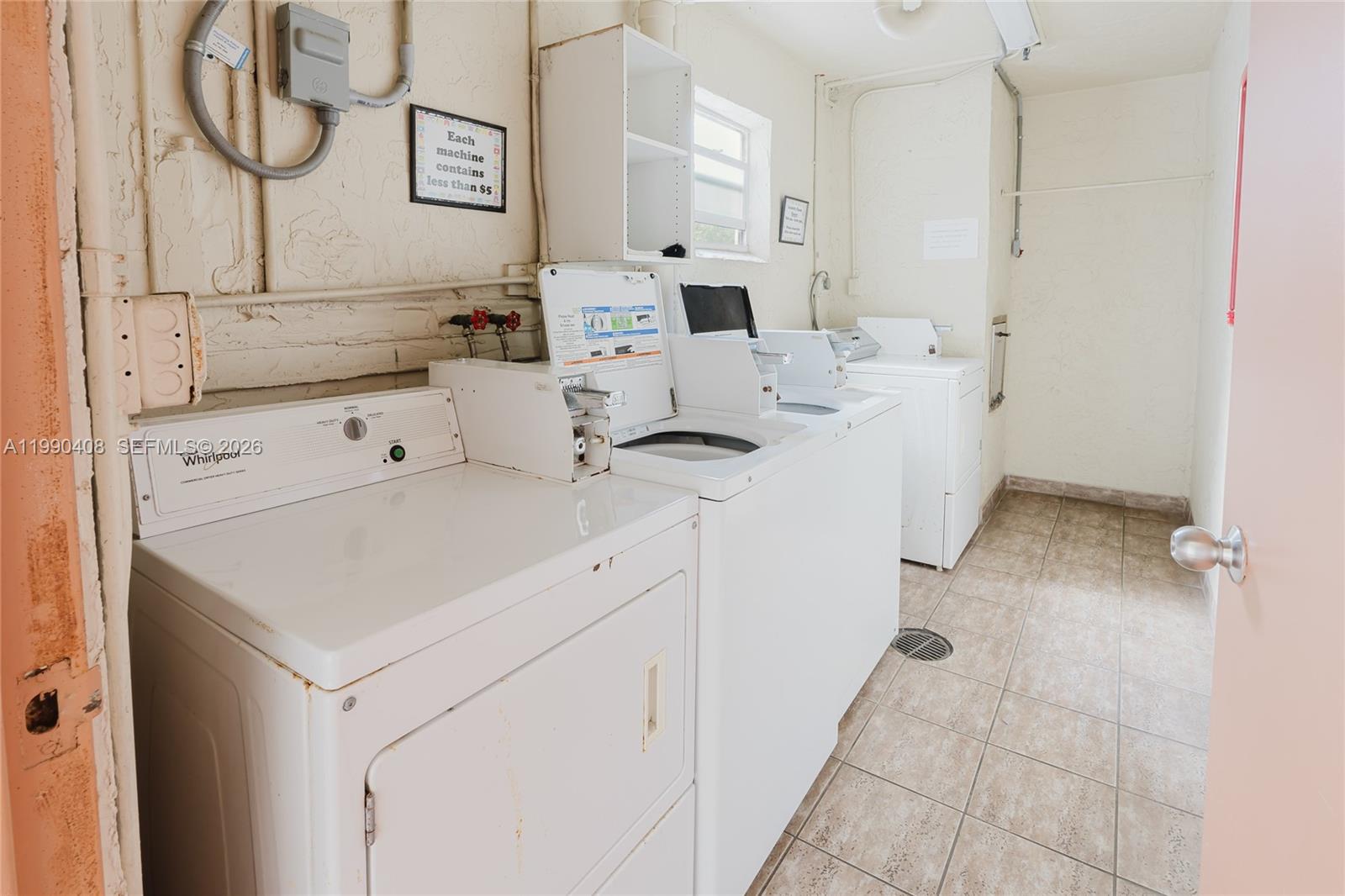 424 SE 10th St #204, Dania Beach FL 33004