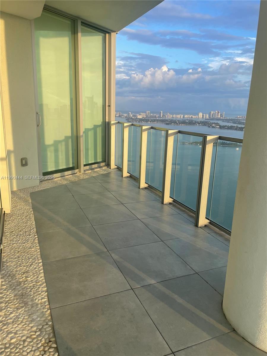 Miami FL 33137 - A11990444