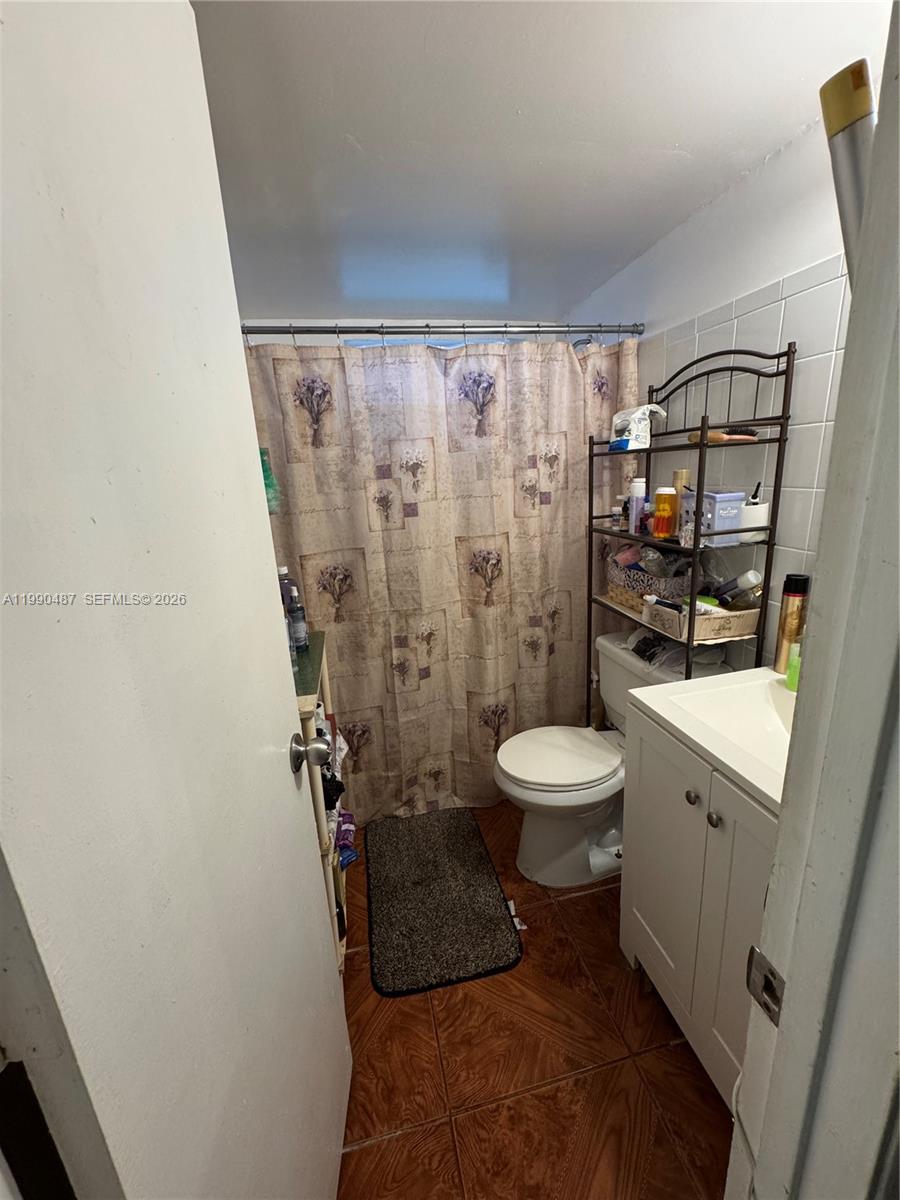 7471 SW 10th Ct #102D, North Lauderdale FL 33068