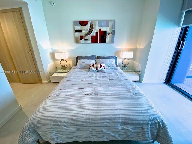 1000 Brickell Plaza #1914, Miami FL 33131