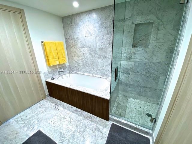 1000 Brickell Plaza #1914, Miami FL 33131