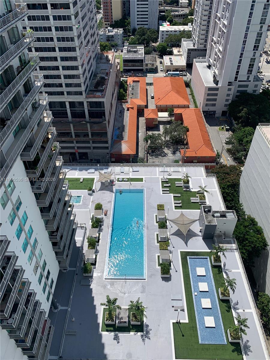 690 SW 1st Ct #2725, Miami FL 33130