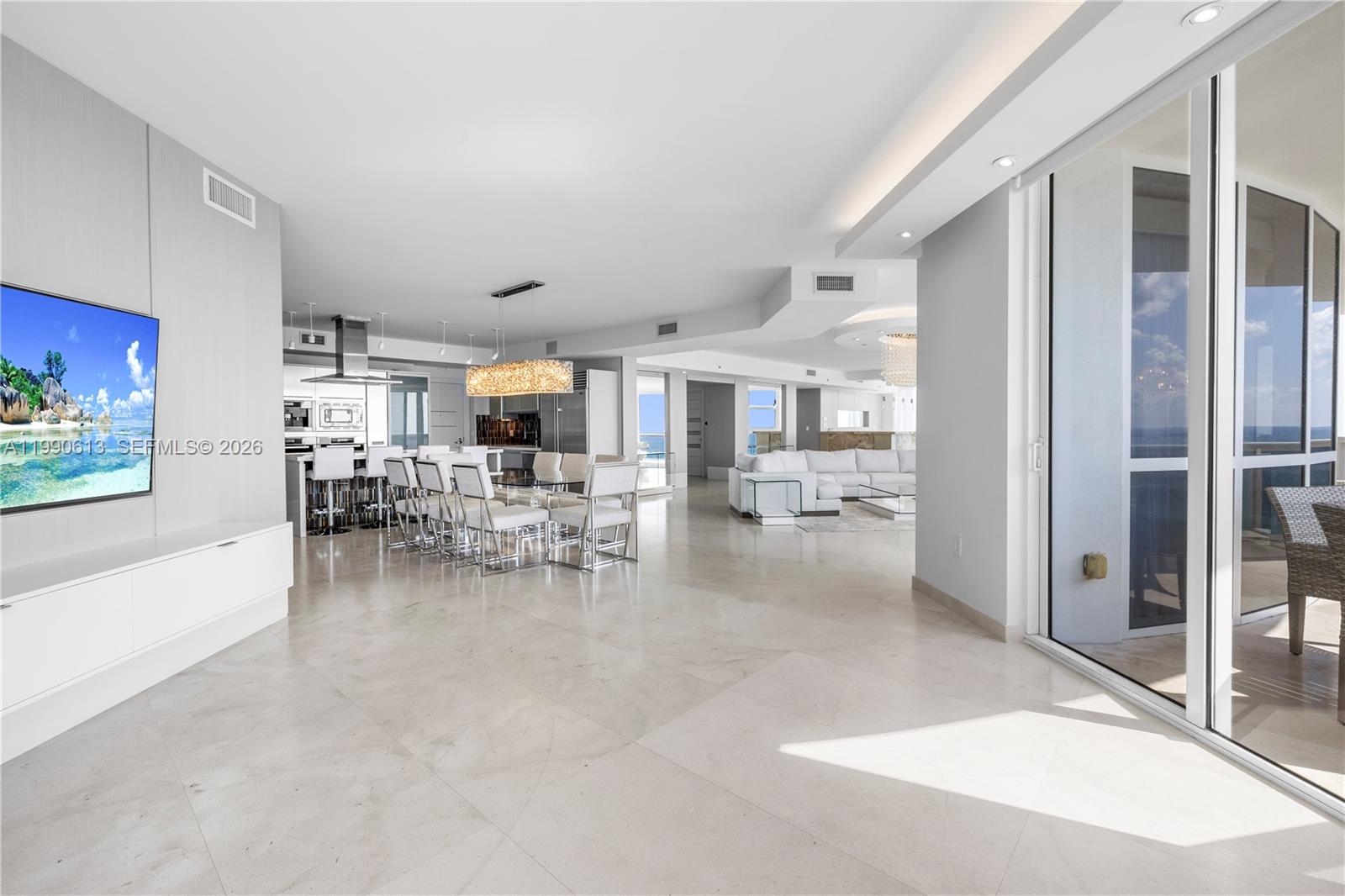 18201 Collins ave #1209, Sunny Isles Beach FL 33160