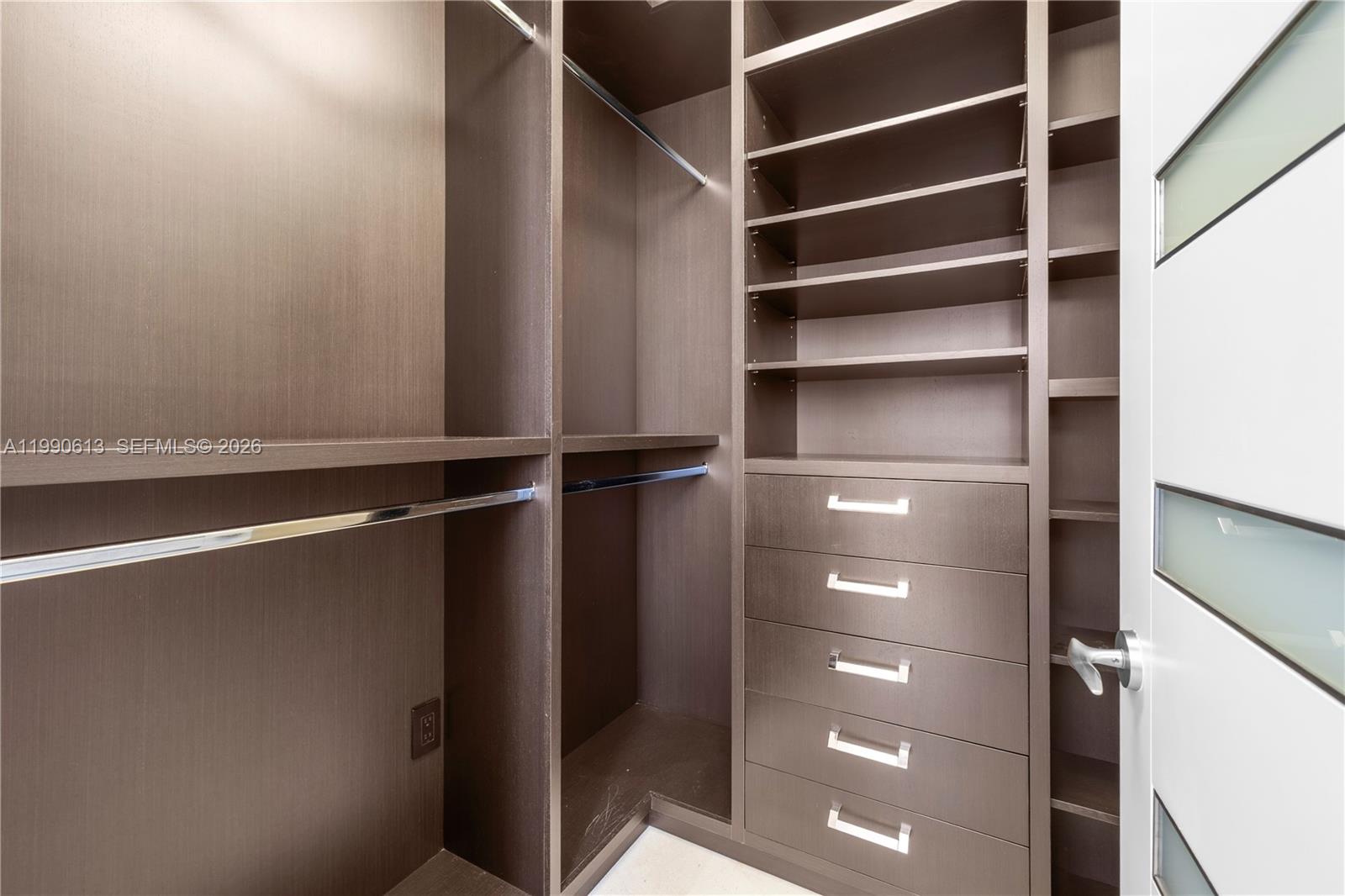 18201 Collins ave #1209, Sunny Isles Beach FL 33160