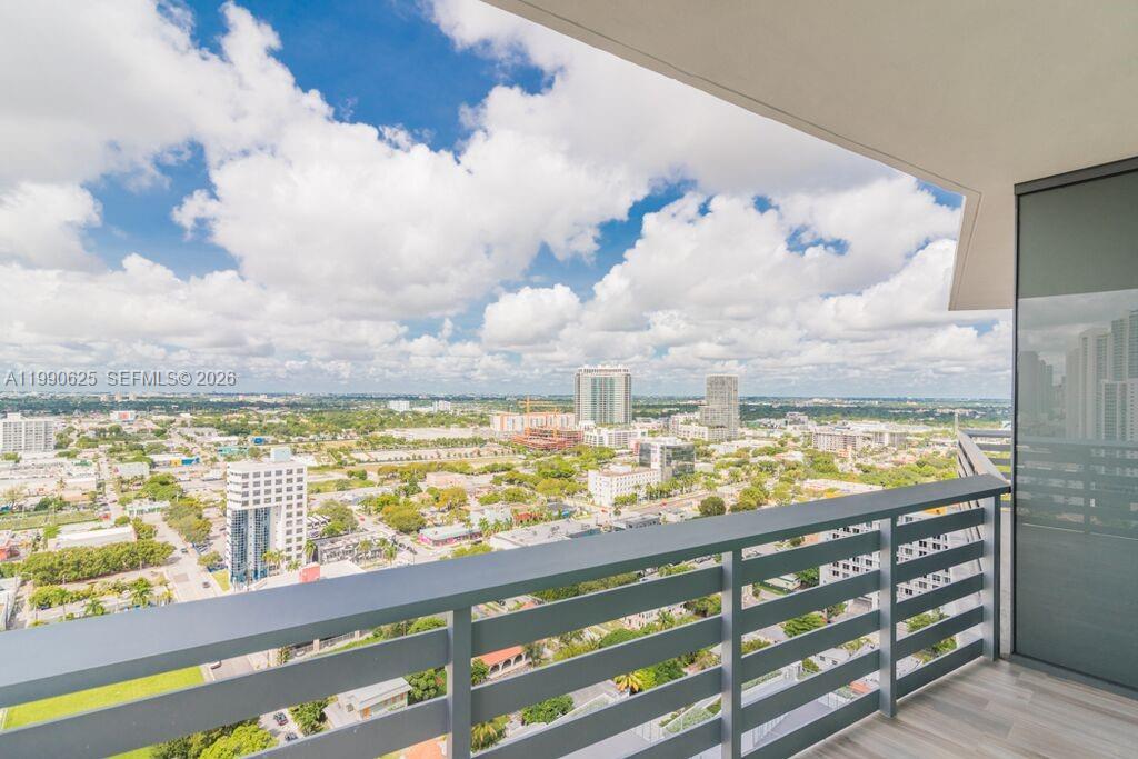 460 NE 28th St #2508, Miami FL 33137