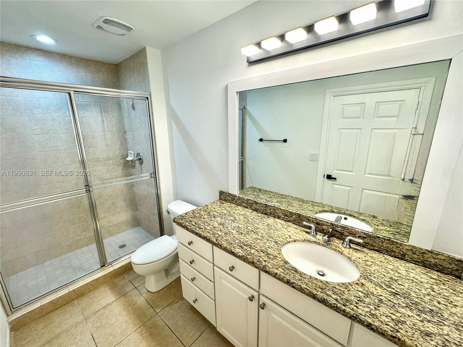 3001 NE 185th St #213, Aventura FL 33180