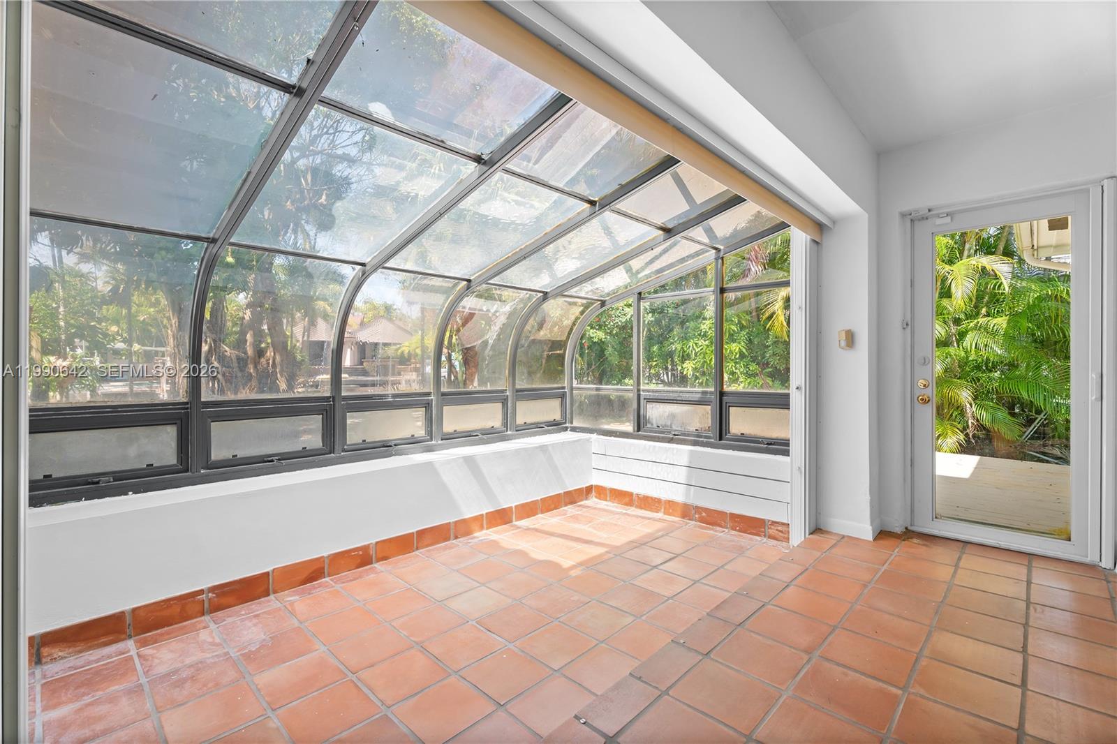 1845 Daytonia Rd, Miami Beach FL 33141