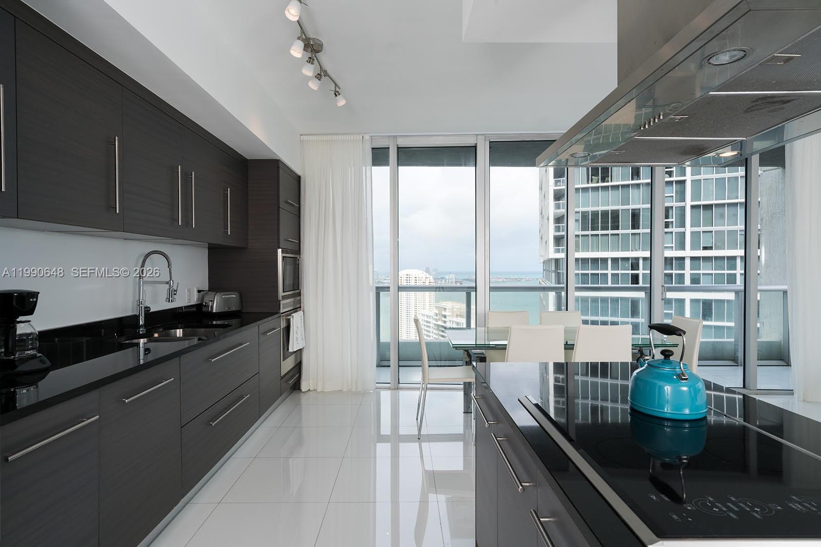 485 Brickell Ave #4110, Miami FL 33131