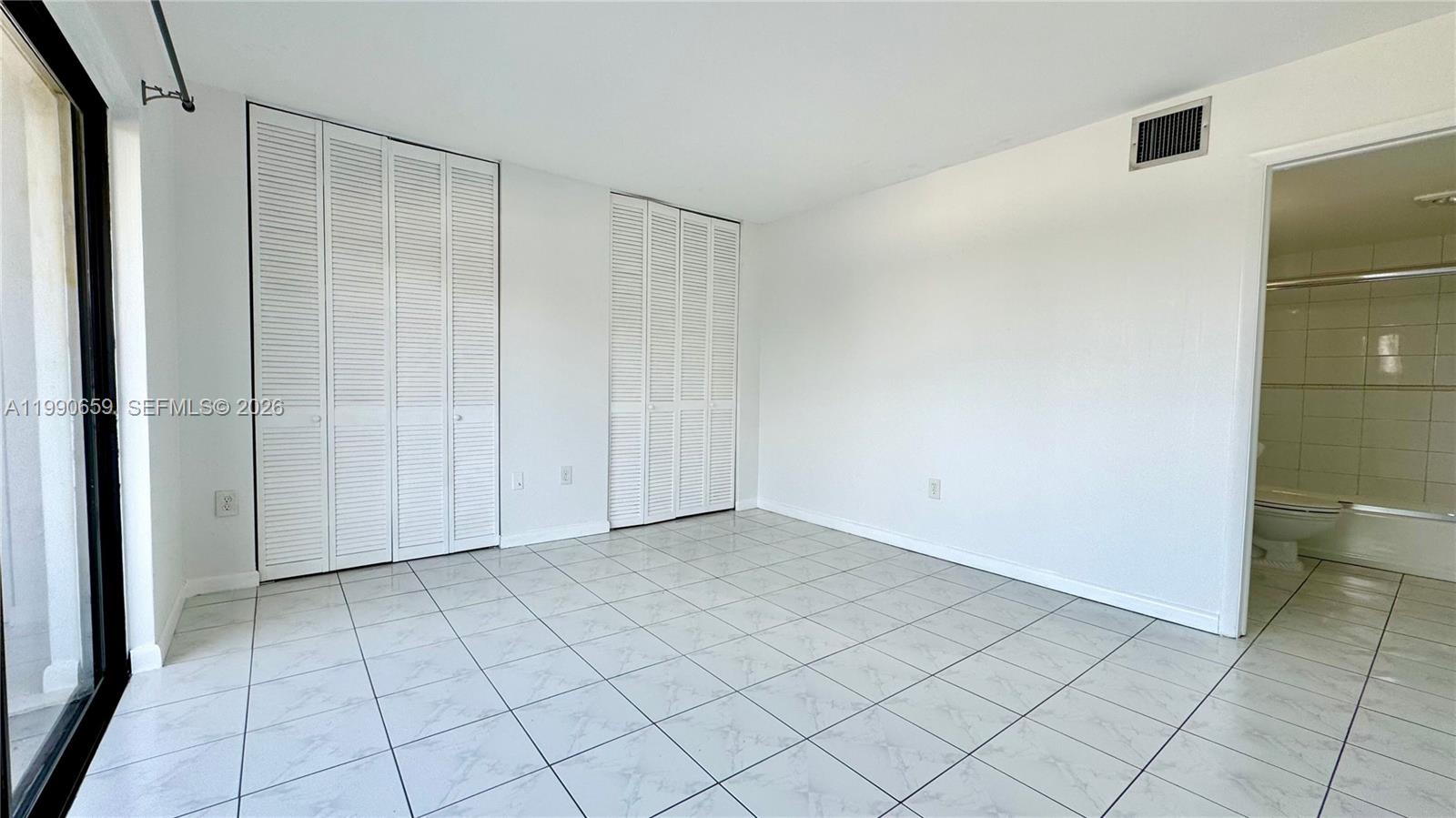 130 S Shore Dr #4B, Miami Beach FL 33141