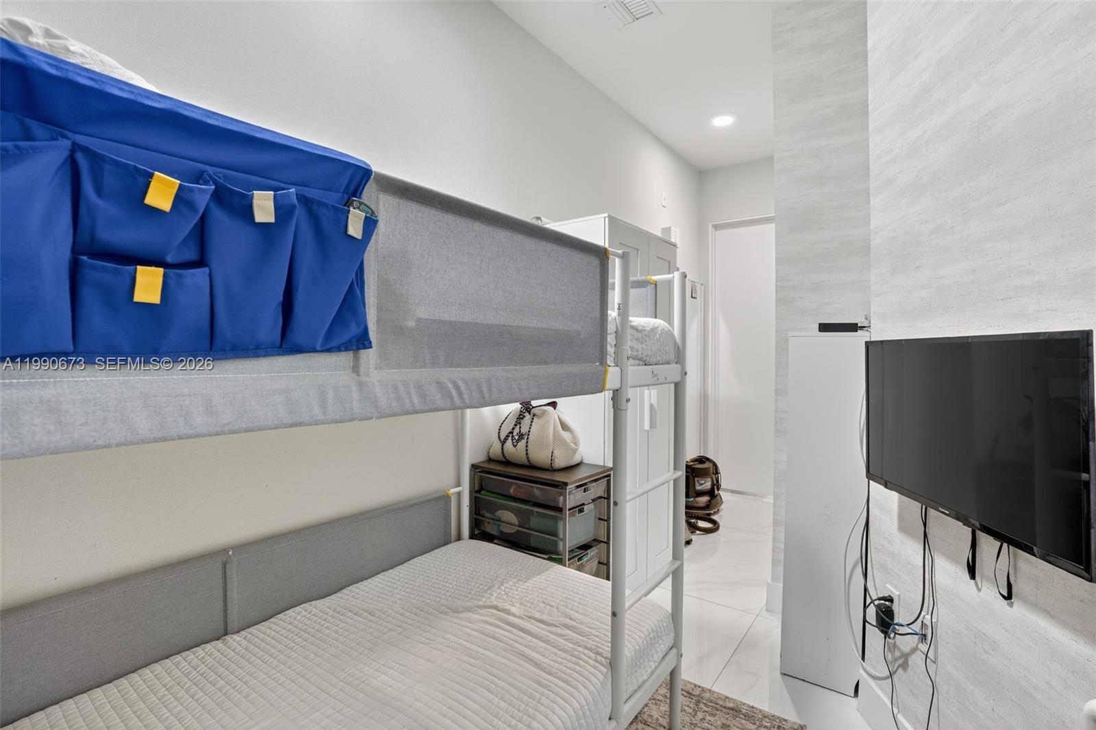 2675 S Bayshore Dr #402S, Miami FL 33133