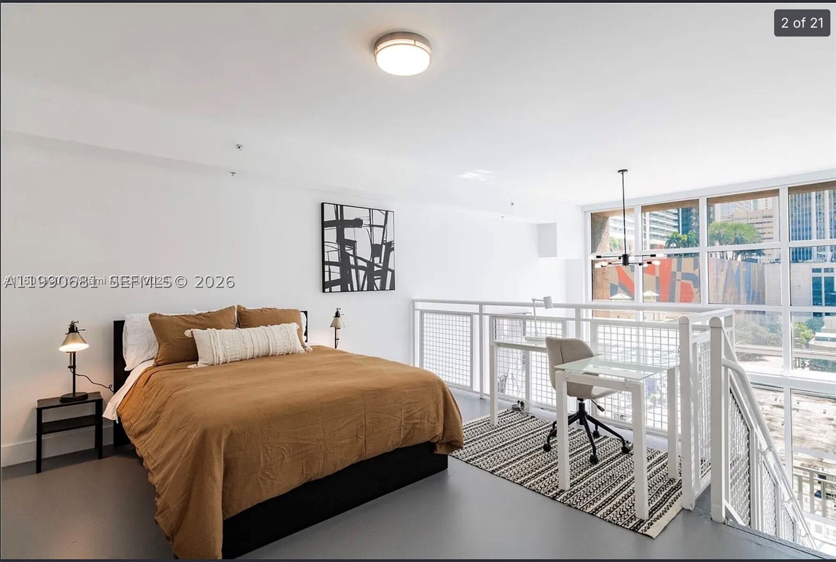 253 NE 2nd St #617, Miami FL 33132