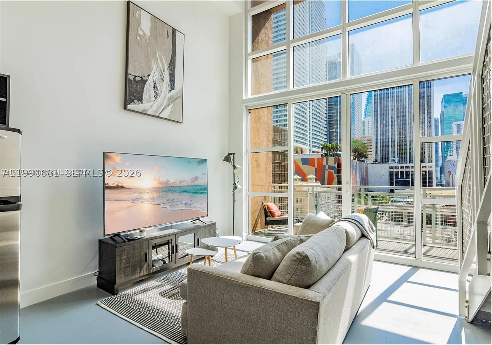 253 NE 2nd St #617, Miami FL 33132