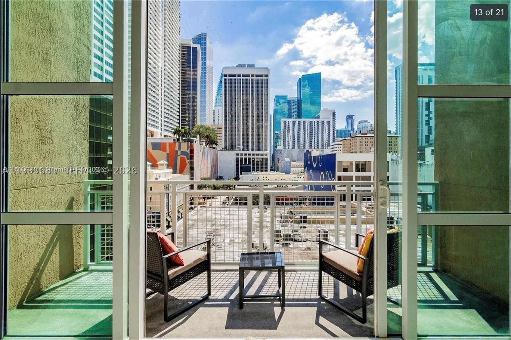 253 NE 2nd St #617, Miami FL 33132
