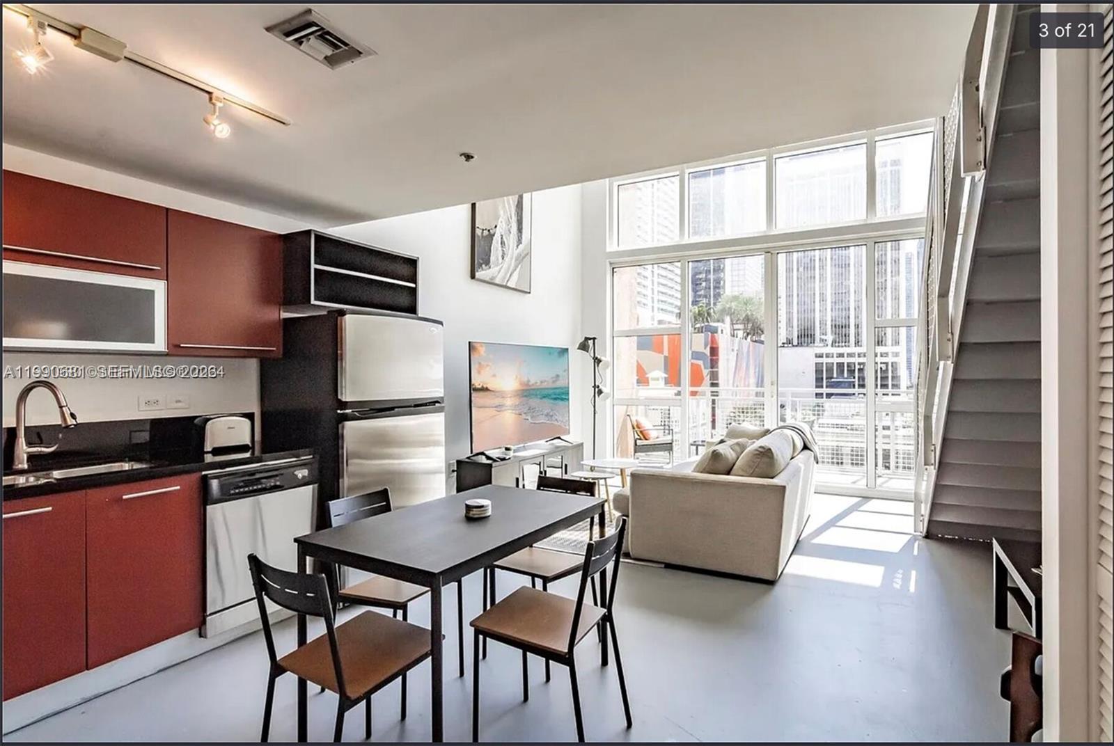 253 NE 2nd St #617, Miami FL 33132