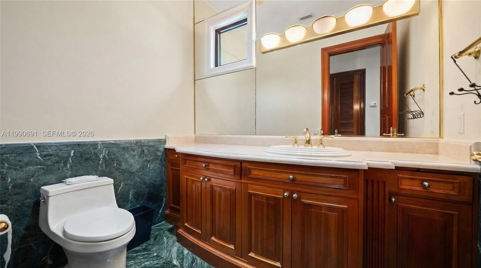 7701 Old Cutler Rd, Coral Gables FL 33143