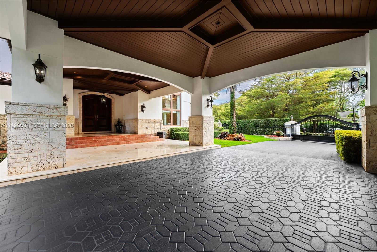 7701 Old Cutler Rd, Coral Gables FL 33143