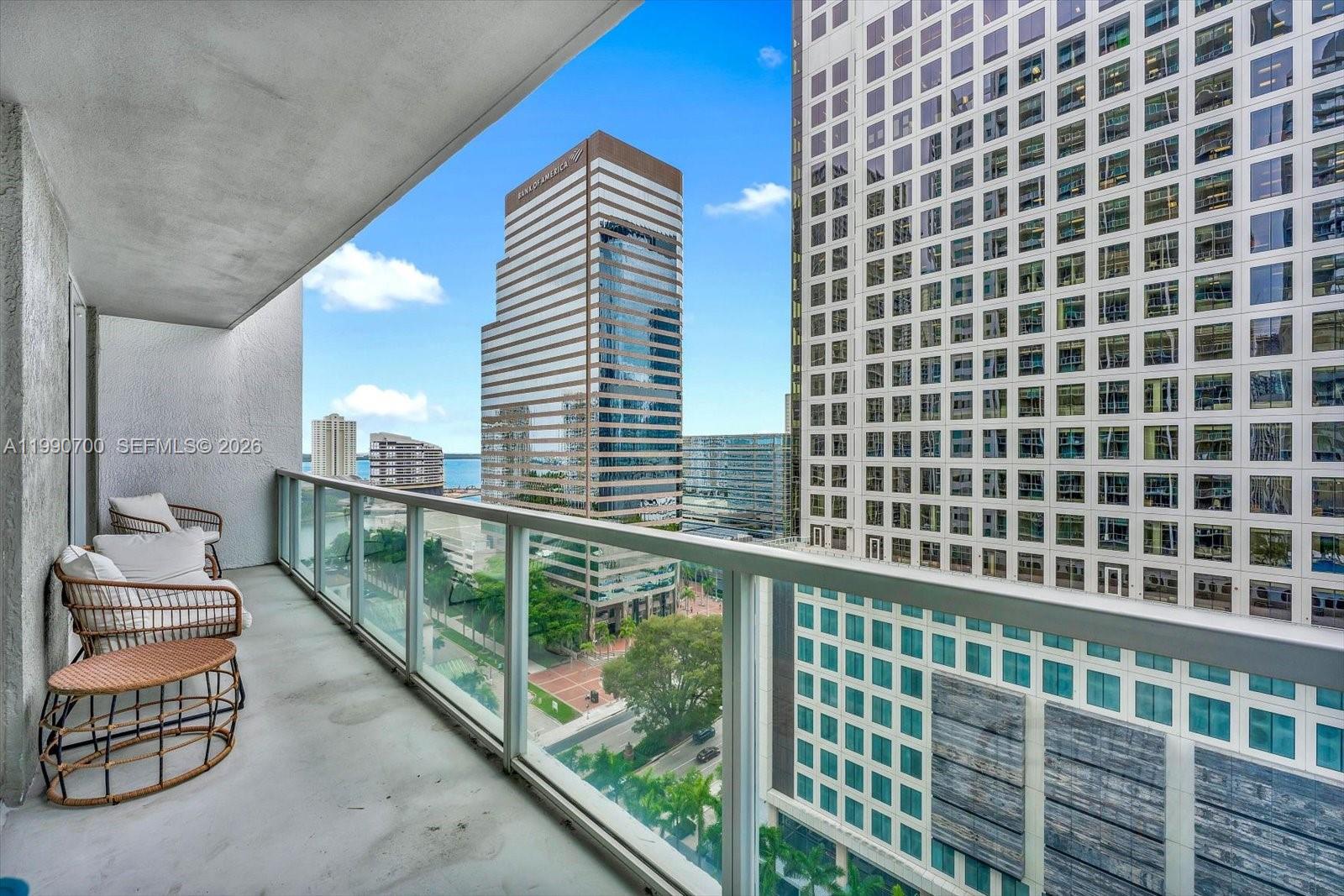 500 Brickell Ave #1810, Miami FL 33131