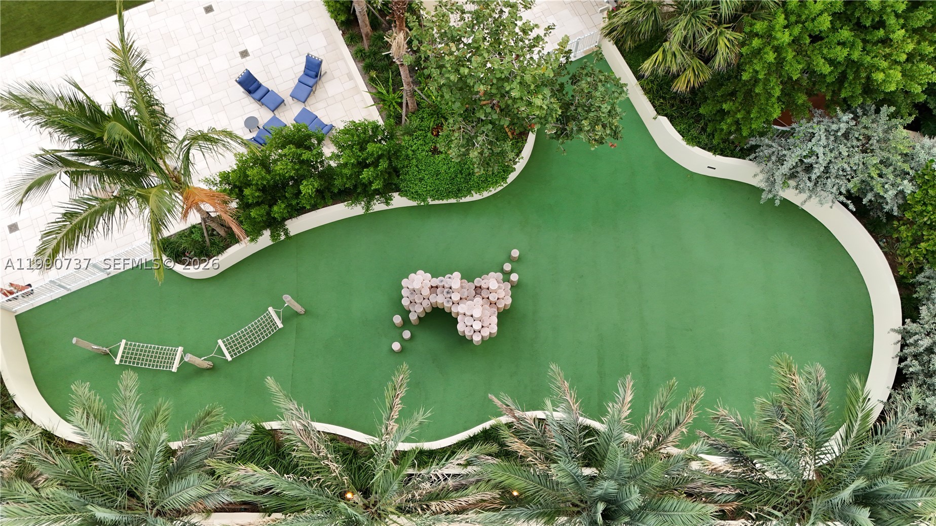 300 S Pointe Dr #3405, Miami Beach FL 33139