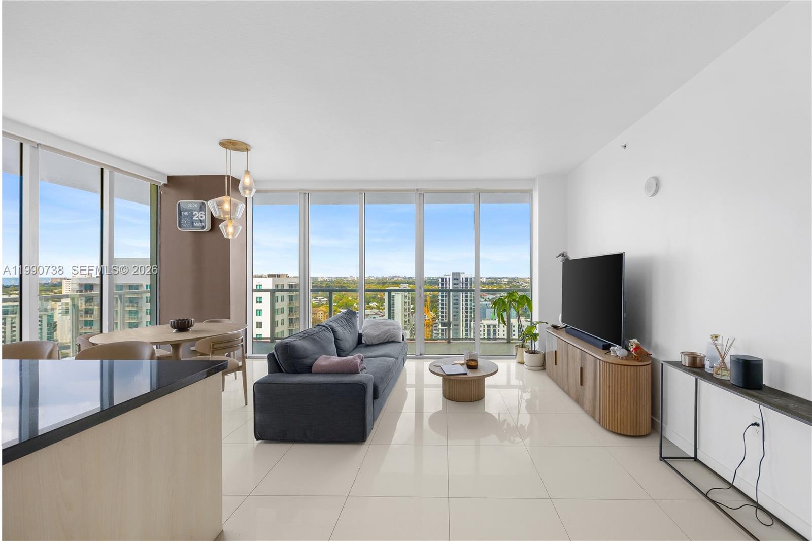 79 SW 12th St #2401-S, Miami FL 33130