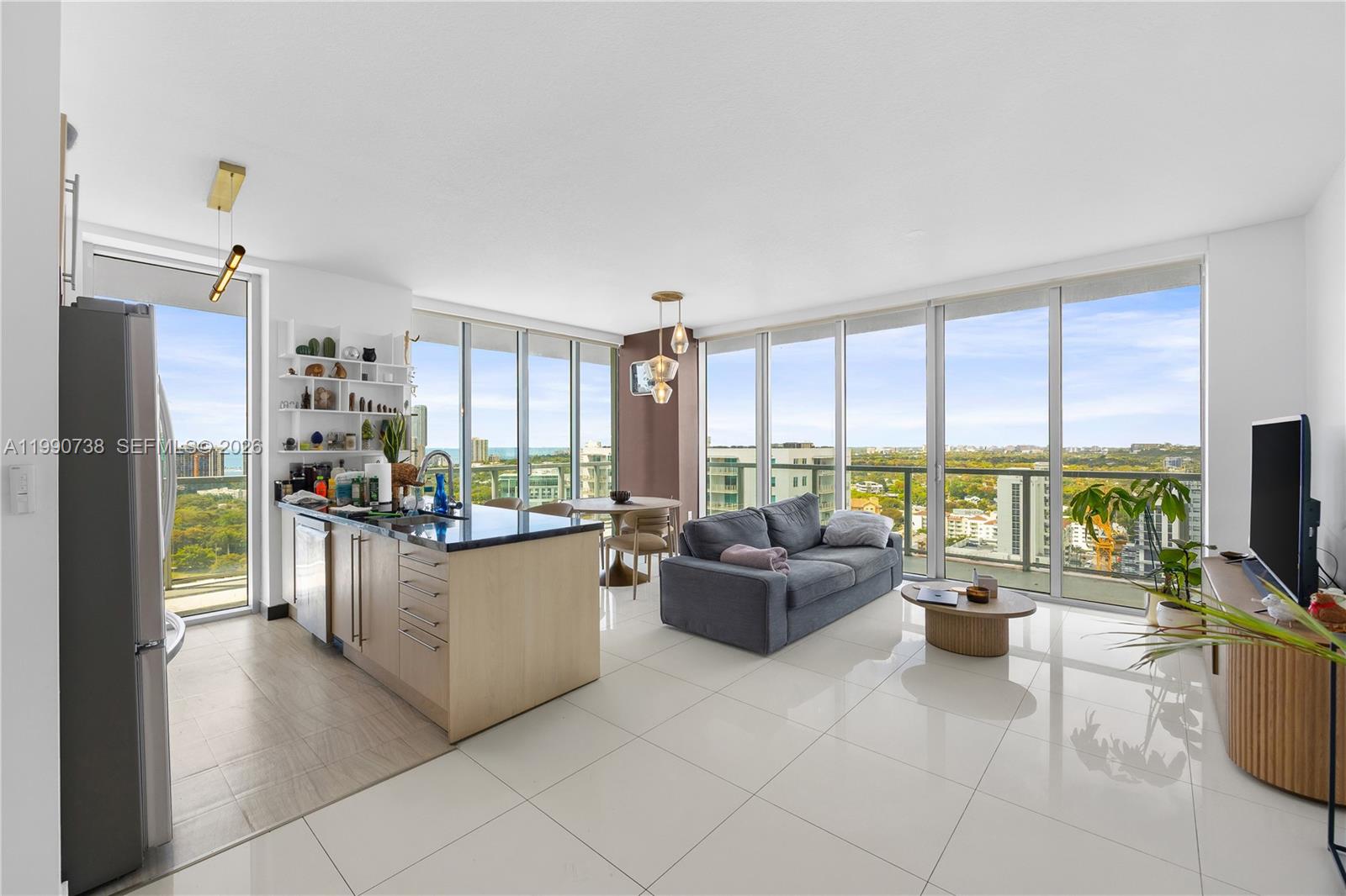 79 SW 12th St #2401-S, Miami FL 33130