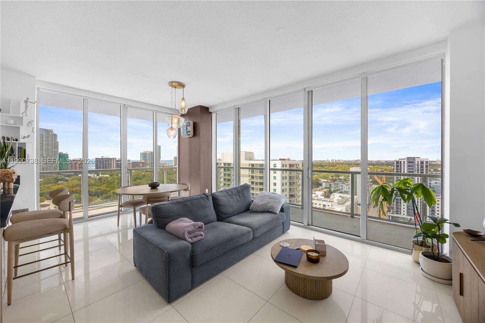 79 SW 12th St #2401-S, Miami FL 33130