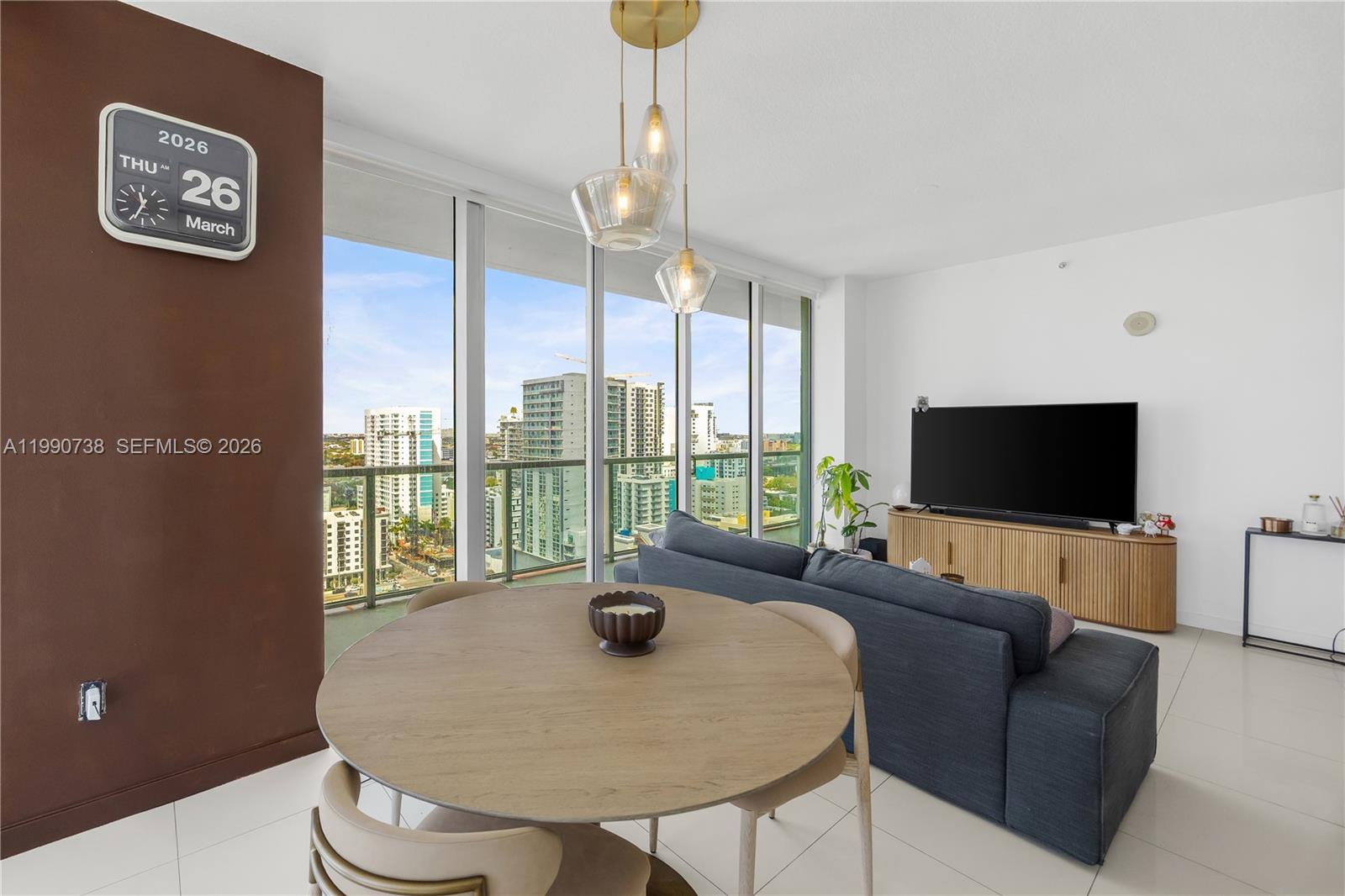 79 SW 12th St #2401-S, Miami FL 33130