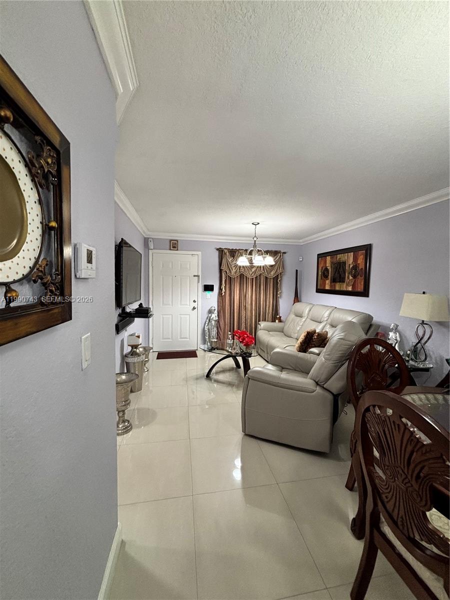 2310 W 74th St #103, Hialeah FL 33016