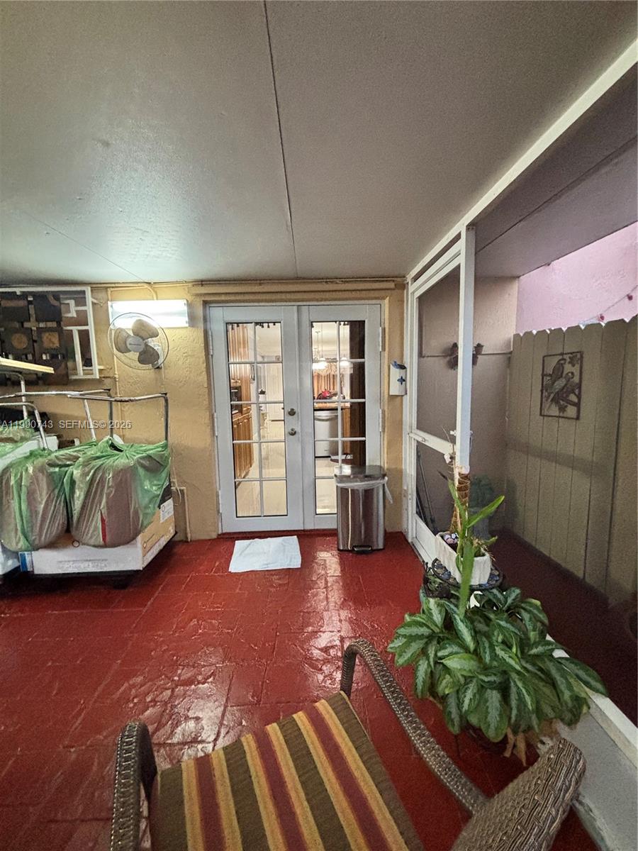 2310 W 74th St #103, Hialeah FL 33016