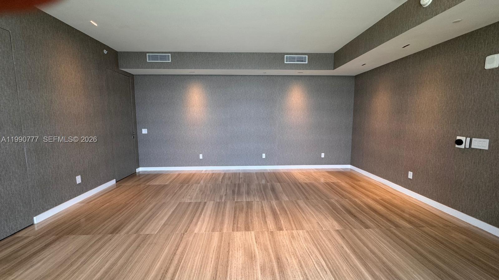 18975 Collins Ave #2500, Sunny Isles Beach FL 33160