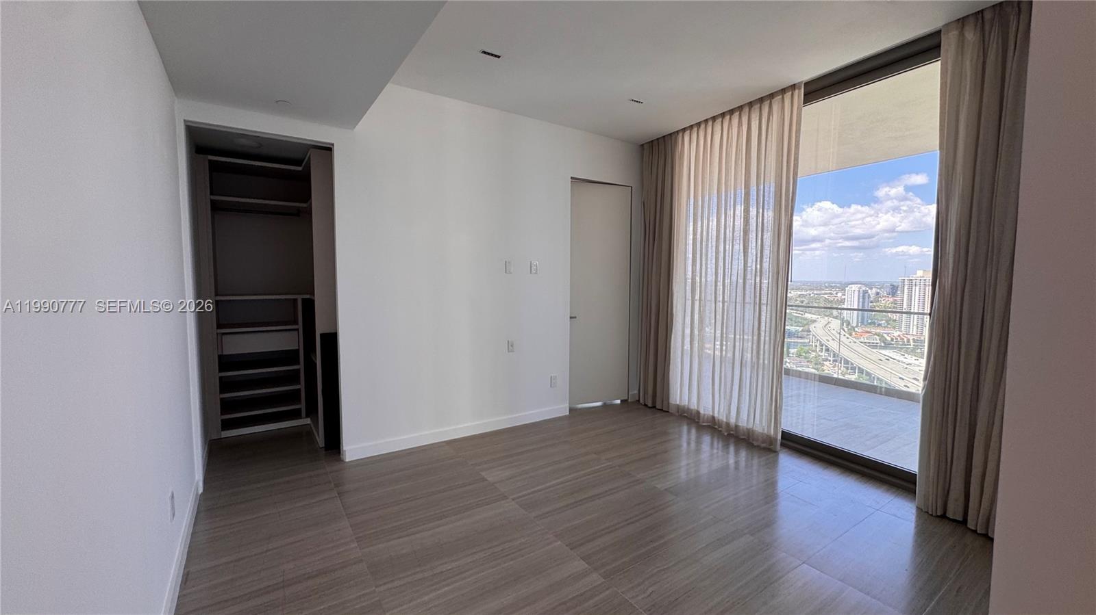 18975 Collins Ave #2500, Sunny Isles Beach FL 33160