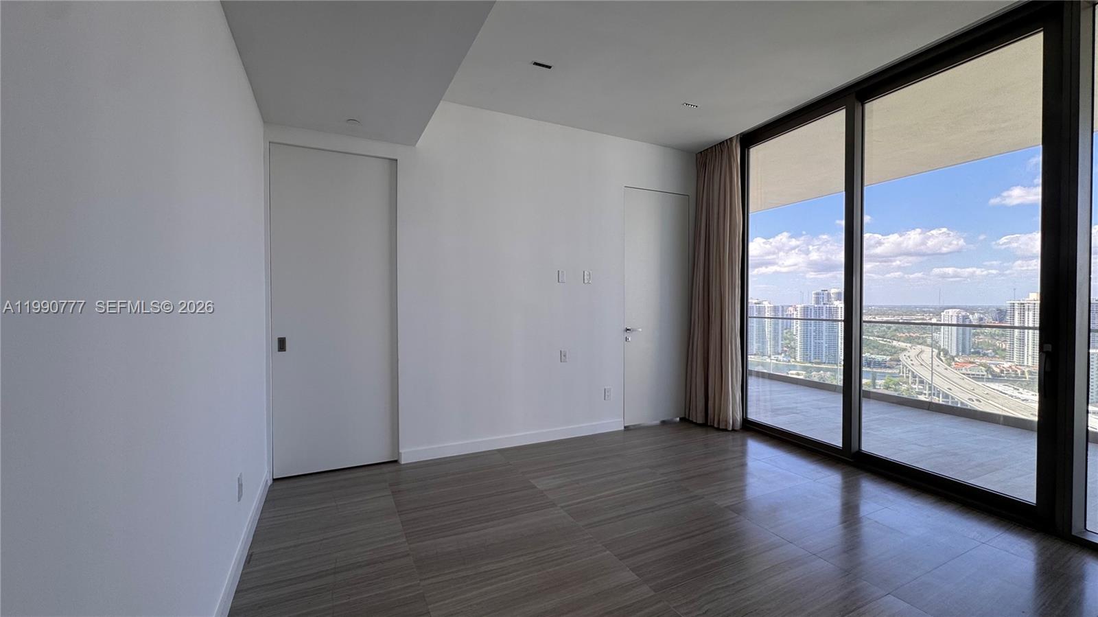18975 Collins Ave #2500, Sunny Isles Beach FL 33160