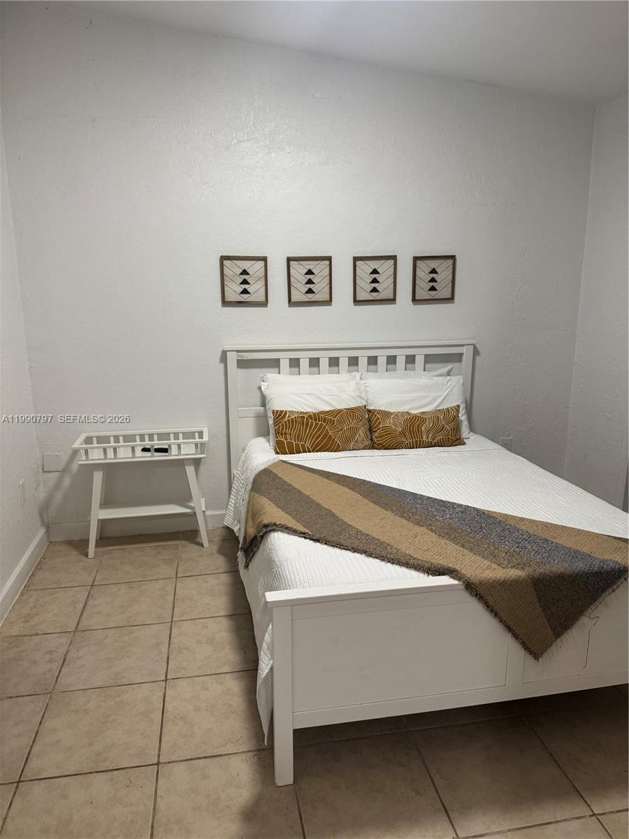 6126 SW 61st St, South Miami FL 33143