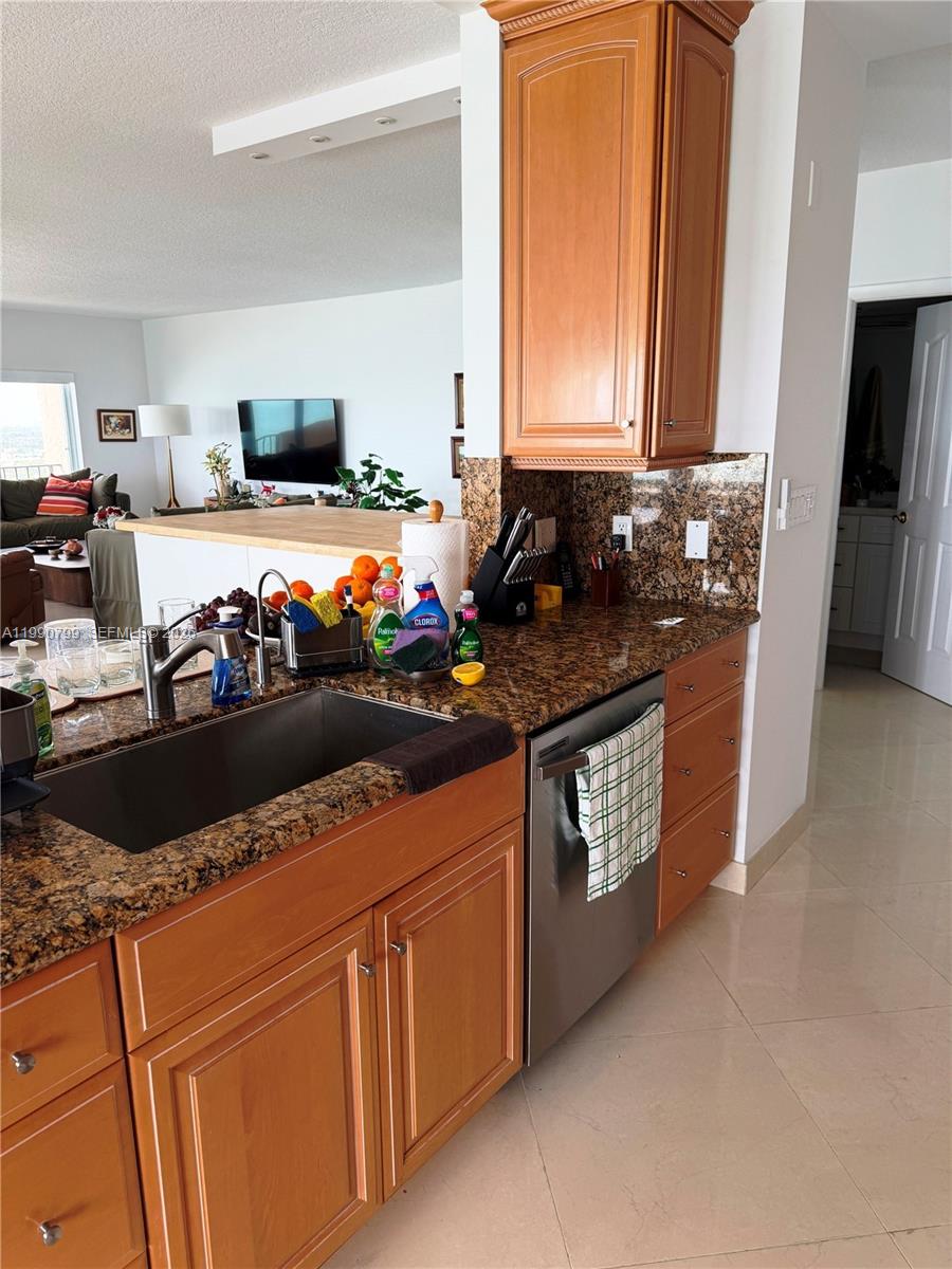 4900 N Ocean Blvd #1607, Lauderdale By The Sea FL 33308