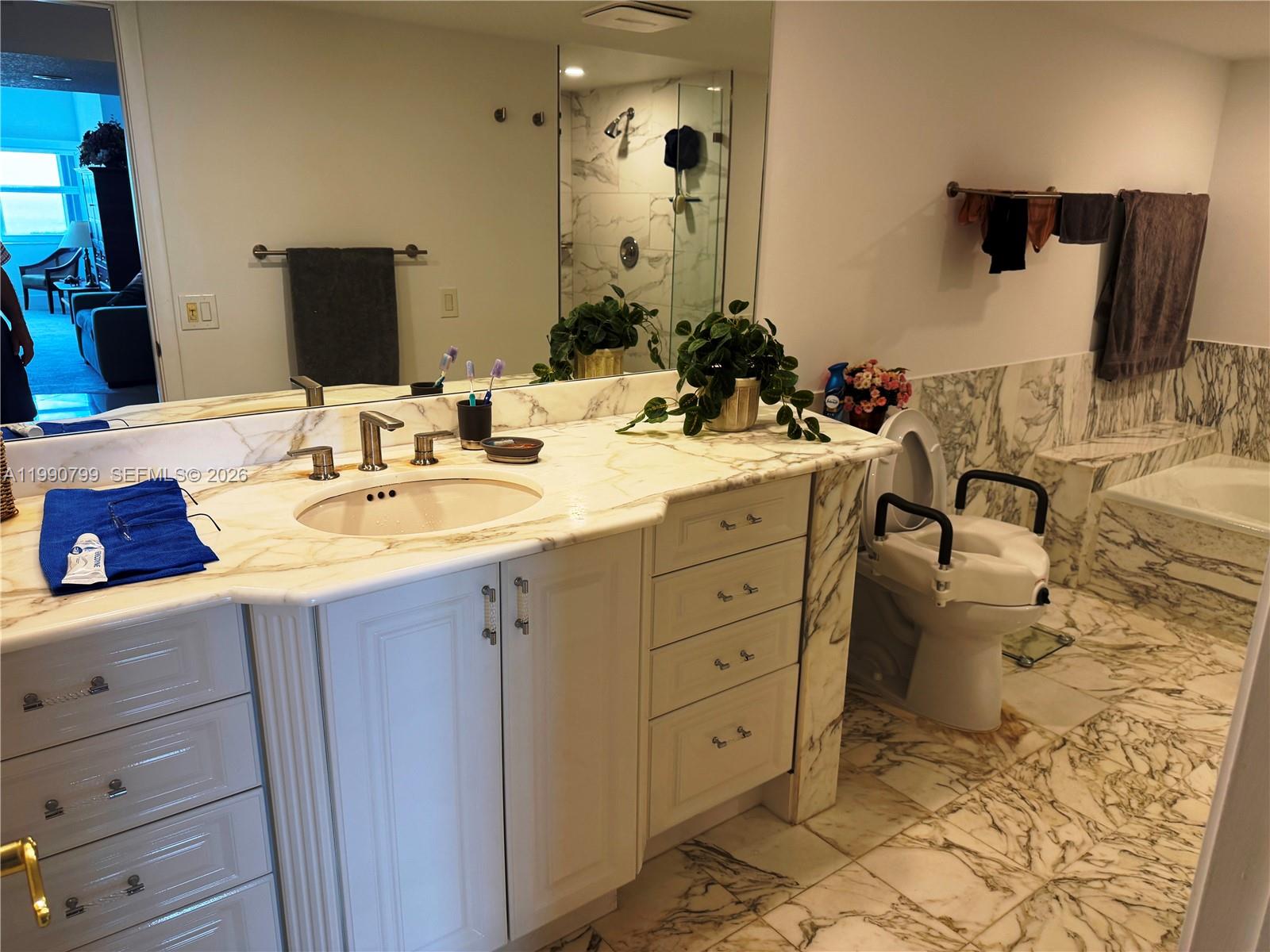 4900 N Ocean Blvd #1607, Lauderdale By The Sea FL 33308