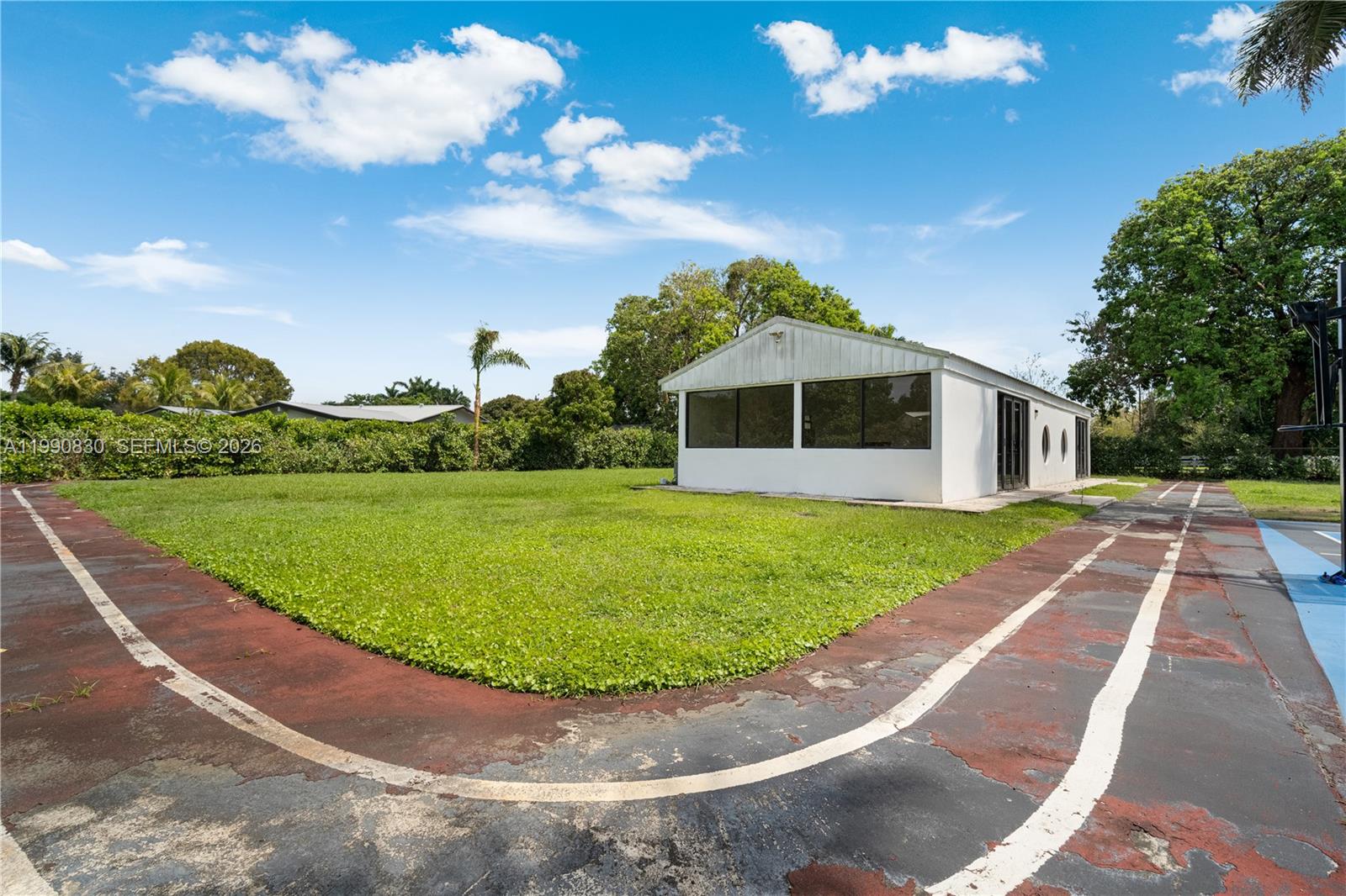 14401 Sunset Ln, Southwest Ranches FL 33330