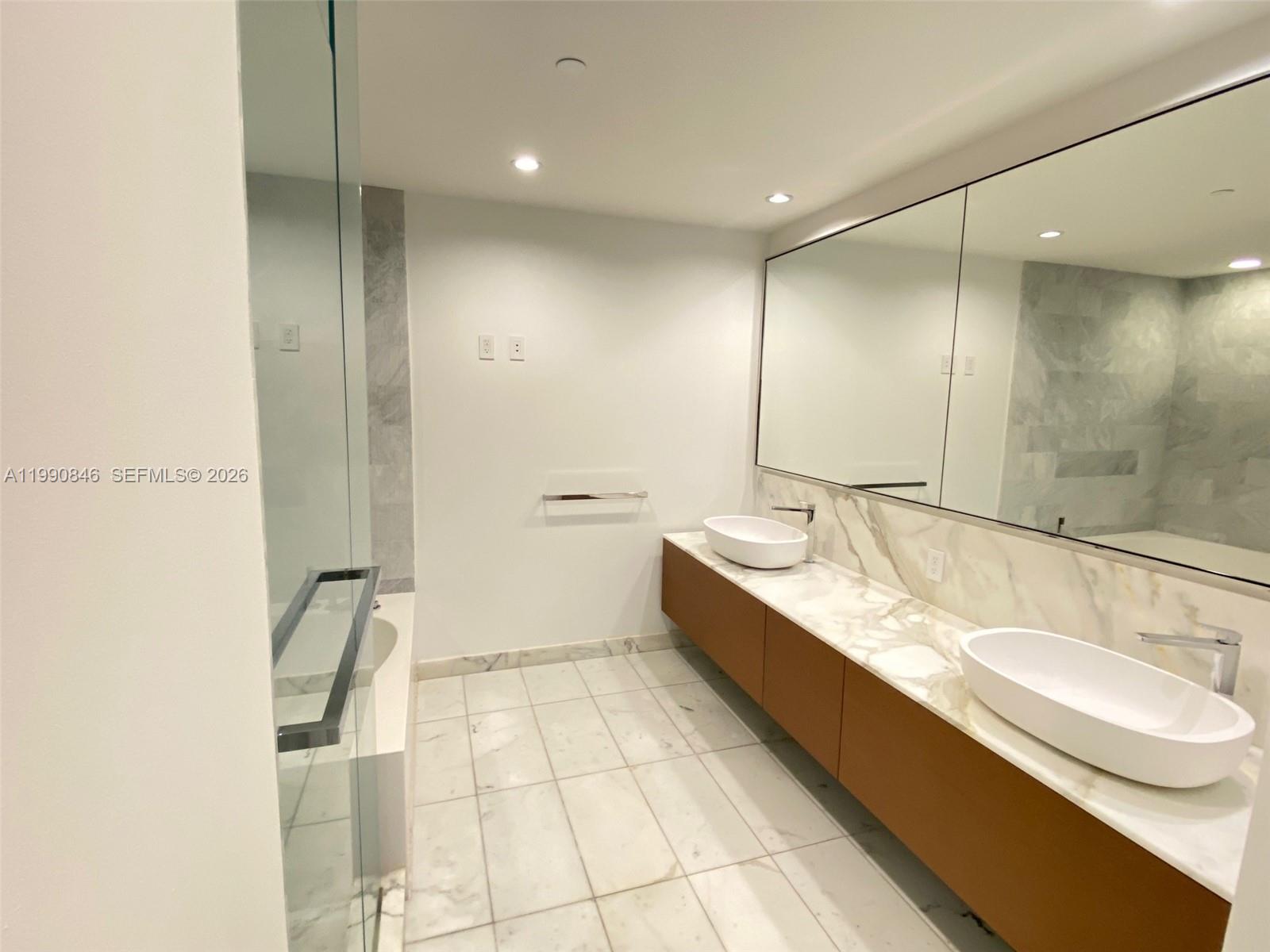 10203 Collins Ave #905, Bal Harbour FL 33154