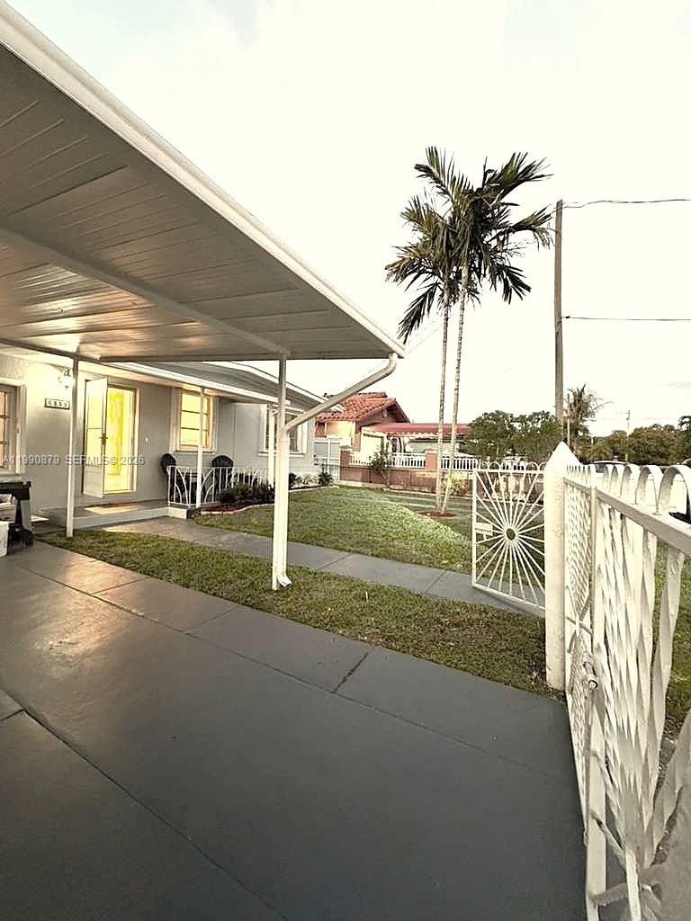 6339 SW 32nd St, Miami FL 33155