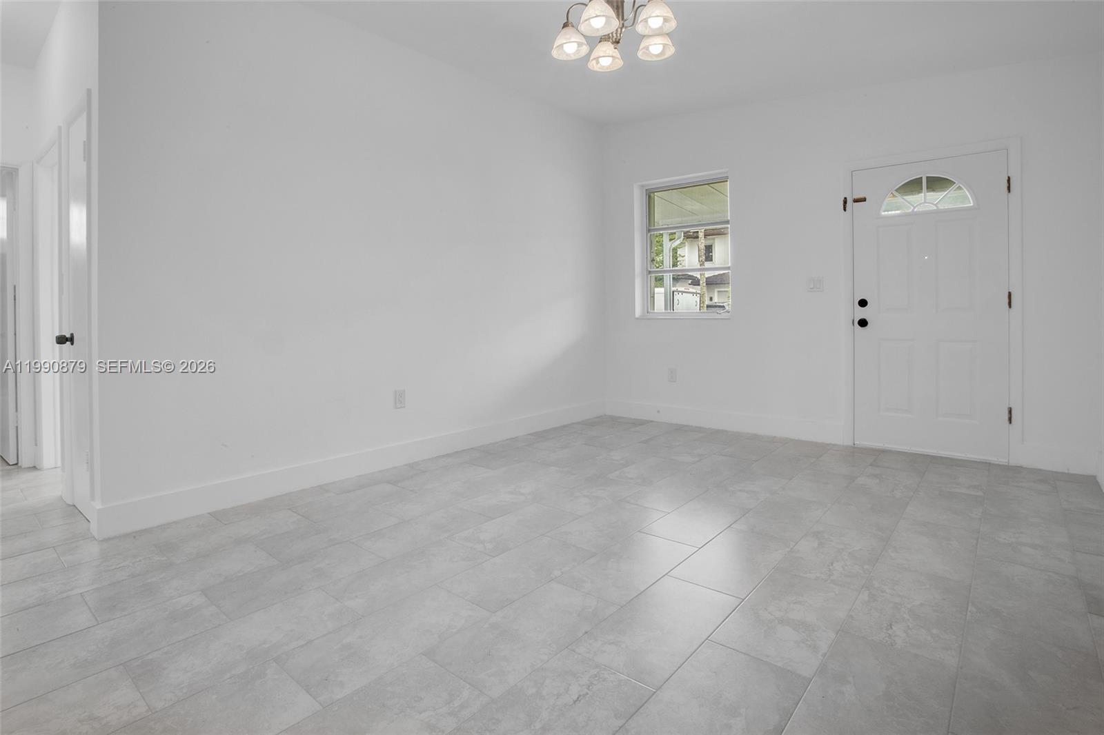 6339 SW 32nd St, Miami FL 33155