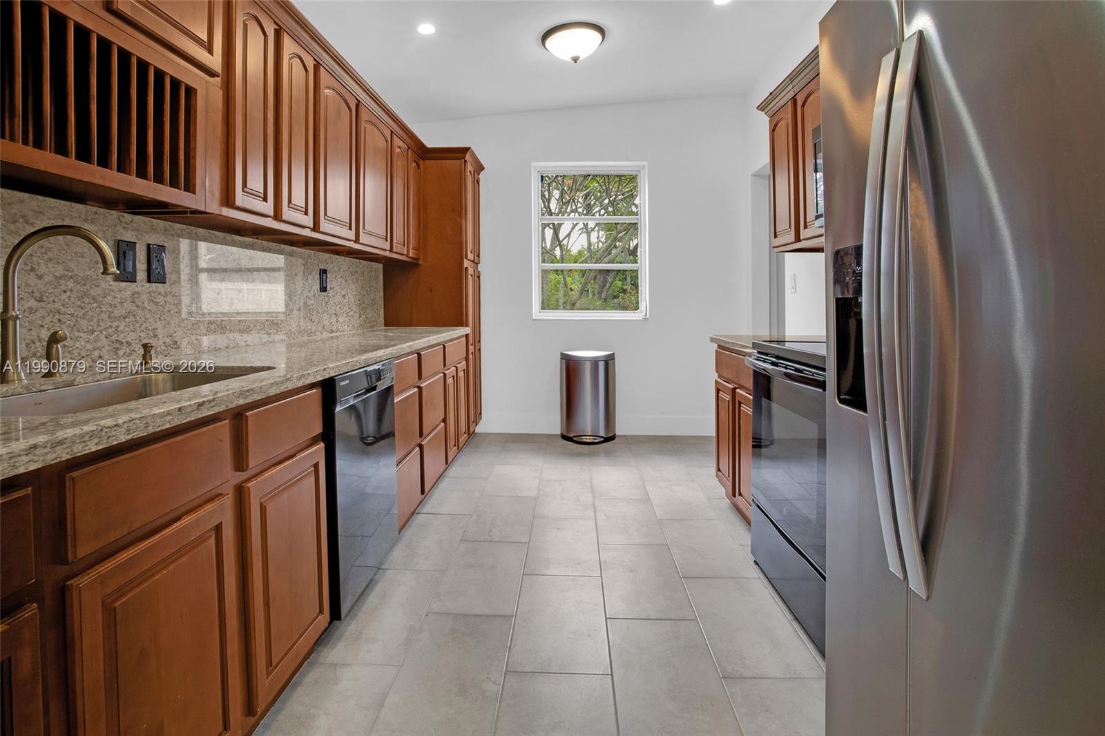6339 SW 32nd St, Miami FL 33155