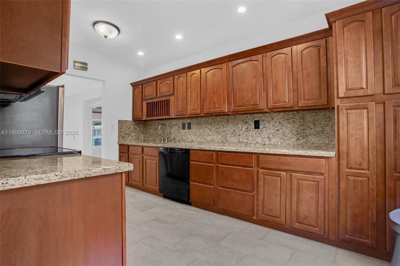 6339 SW 32nd St, Miami FL 33155