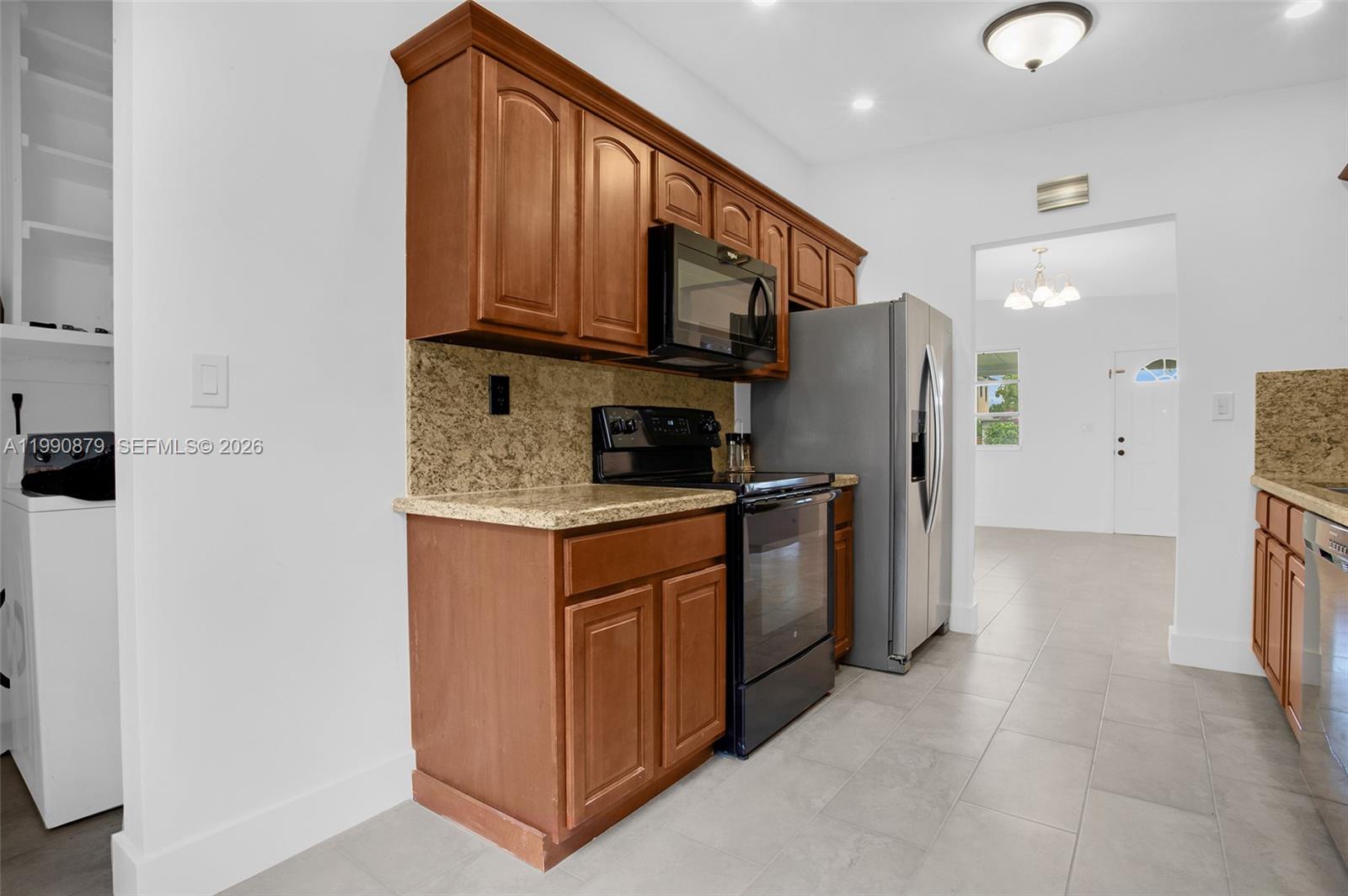 6339 SW 32nd St, Miami FL 33155