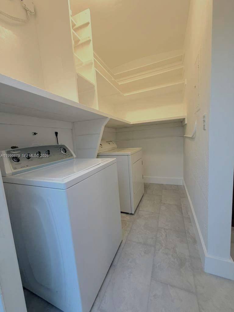 6339 SW 32nd St, Miami FL 33155