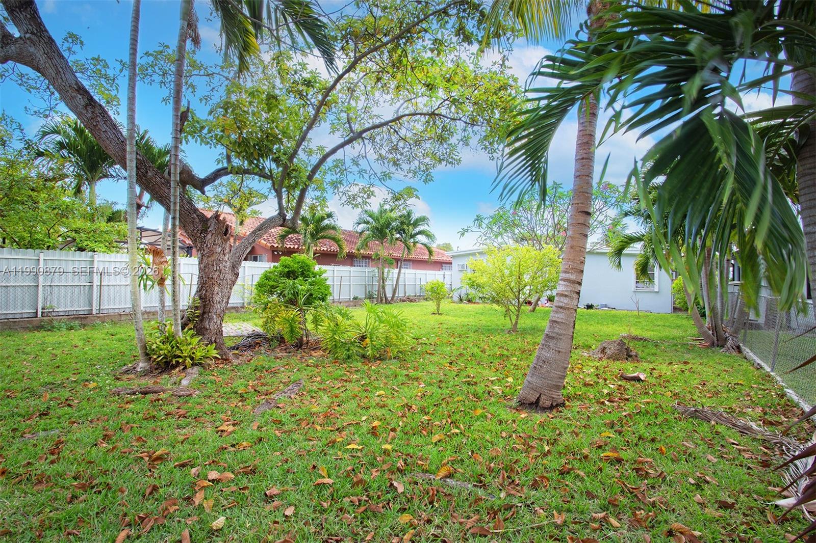 6339 SW 32nd St, Miami FL 33155