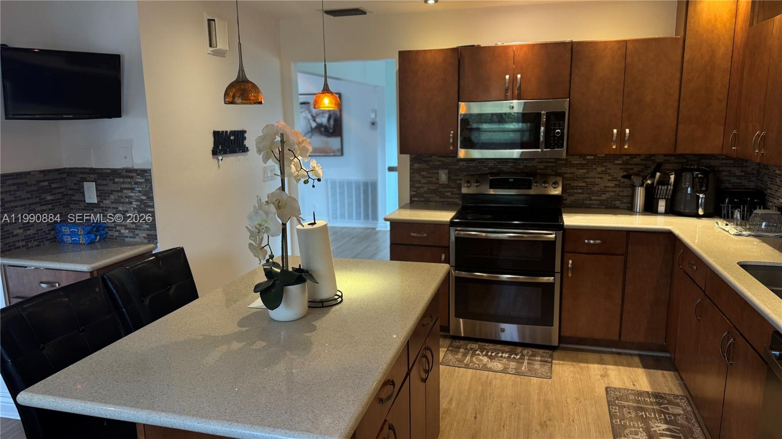 4905 Bayberry Ln, Tamarac FL 33319