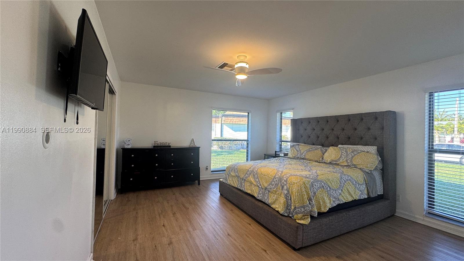 4905 Bayberry Ln, Tamarac FL 33319